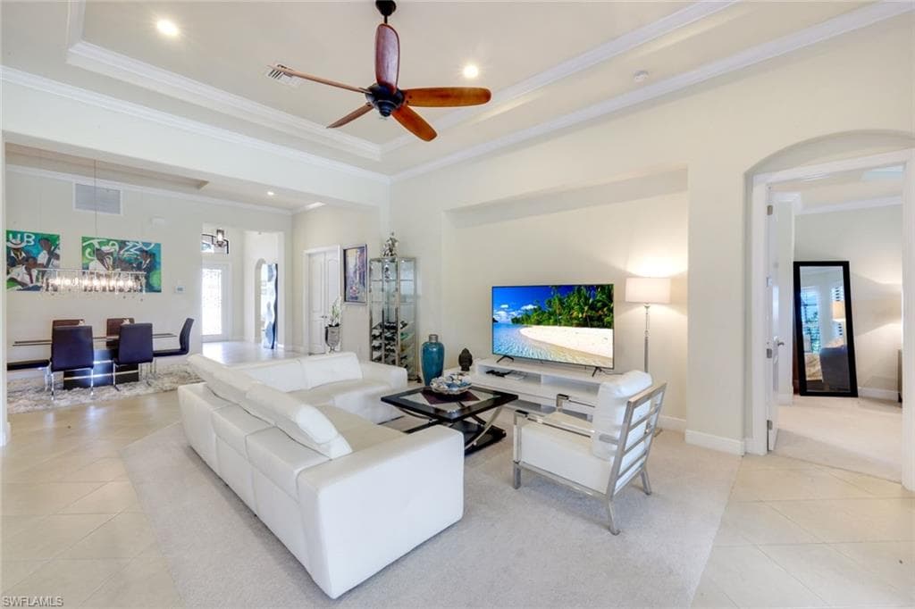 9909 Casabella Way, Bonita Springs, FL 34135-7