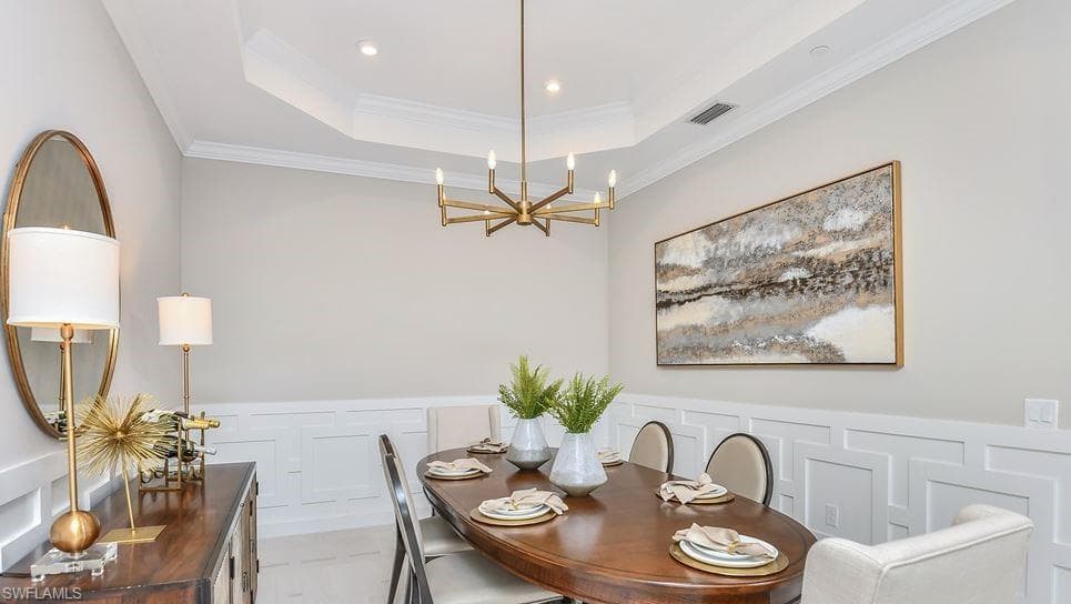 15323 Lucerna St 204, Naples, FL 34114-15