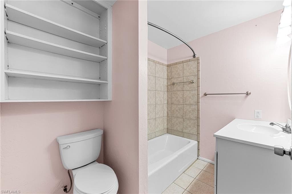 2149 Tropic Ave, Fort Myers, FL 33905-17