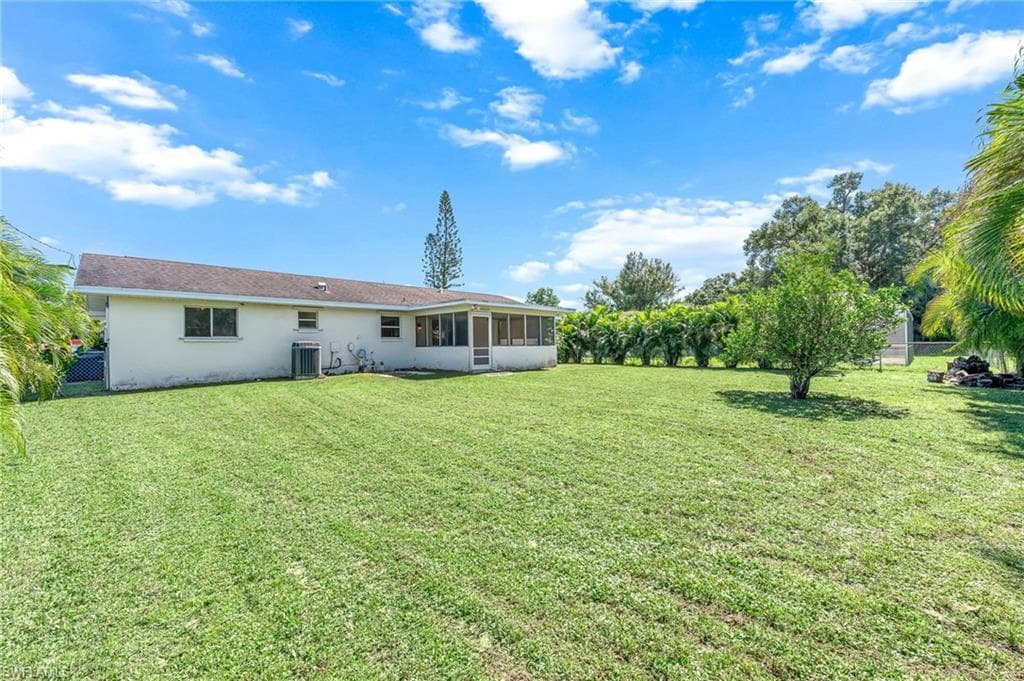 2149 Tropic Ave, Fort Myers, FL 33905-21