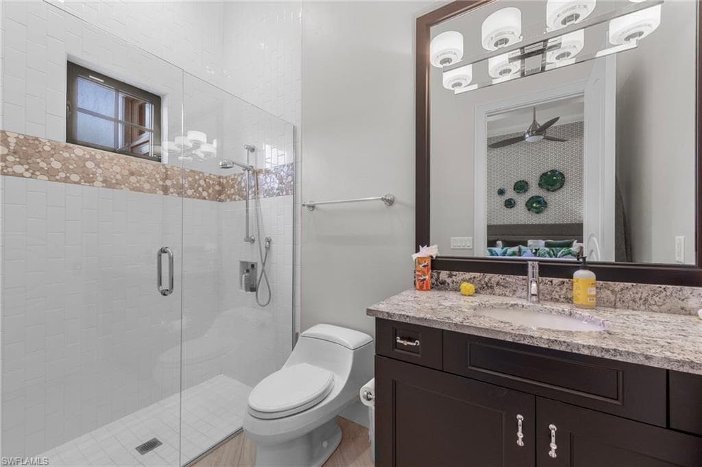 4517 Brynwood Dr, Naples, FL 34119-26