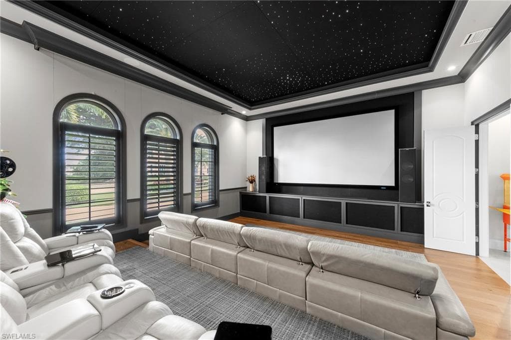 4517 Brynwood Dr, Naples, FL 34119-28