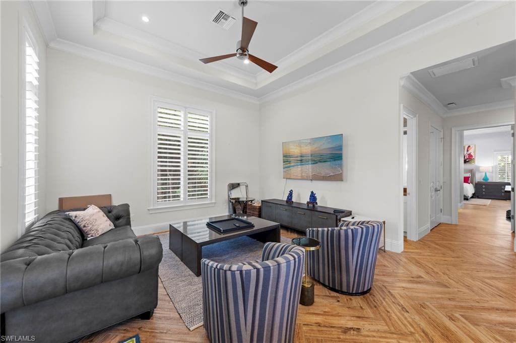 4517 Brynwood Dr, Naples, FL 34119-29