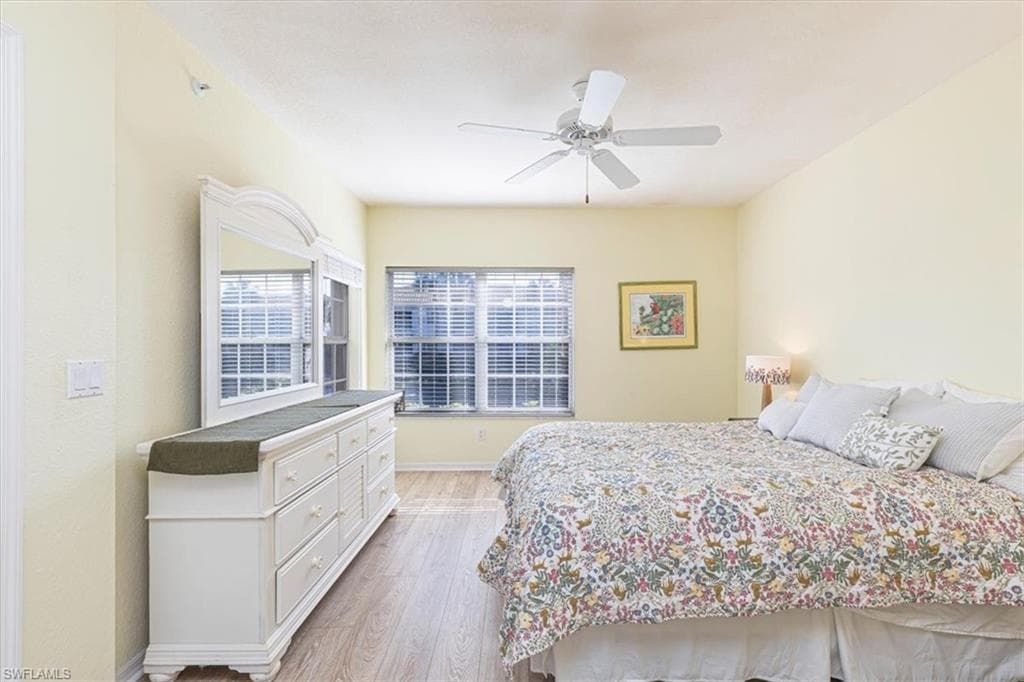 6804 Satinleaf Rd S 102, Naples, FL 34109-15