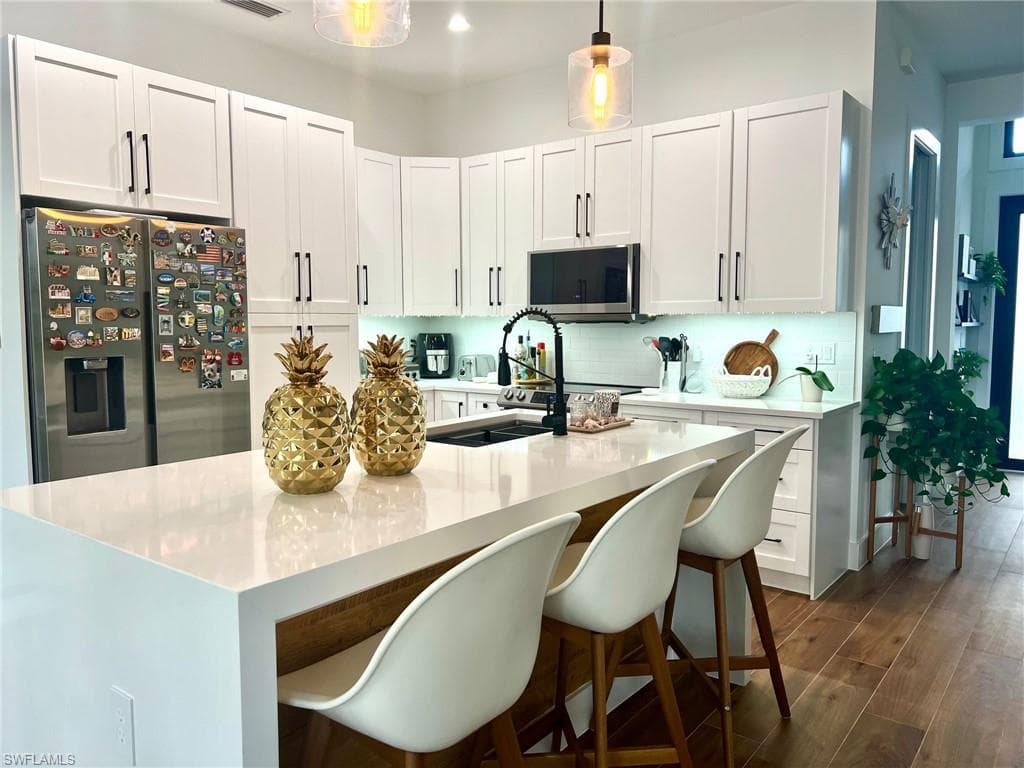 510 12th Ave NE, Naples, FL 34120-15