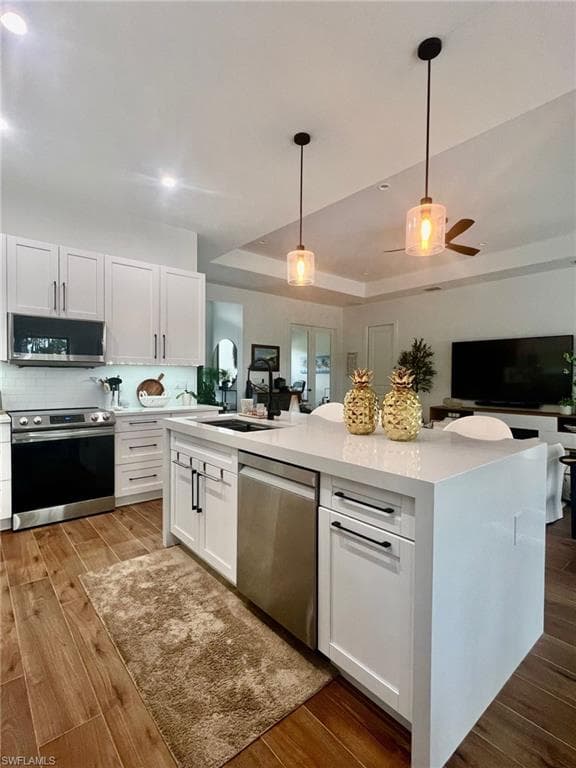 510 12th Ave NE, Naples, FL 34120-16