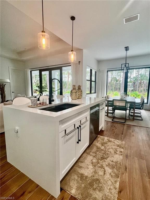 510 12th Ave NE, Naples, FL 34120-17