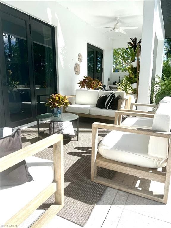 510 12th Ave NE, Naples, FL 34120-34