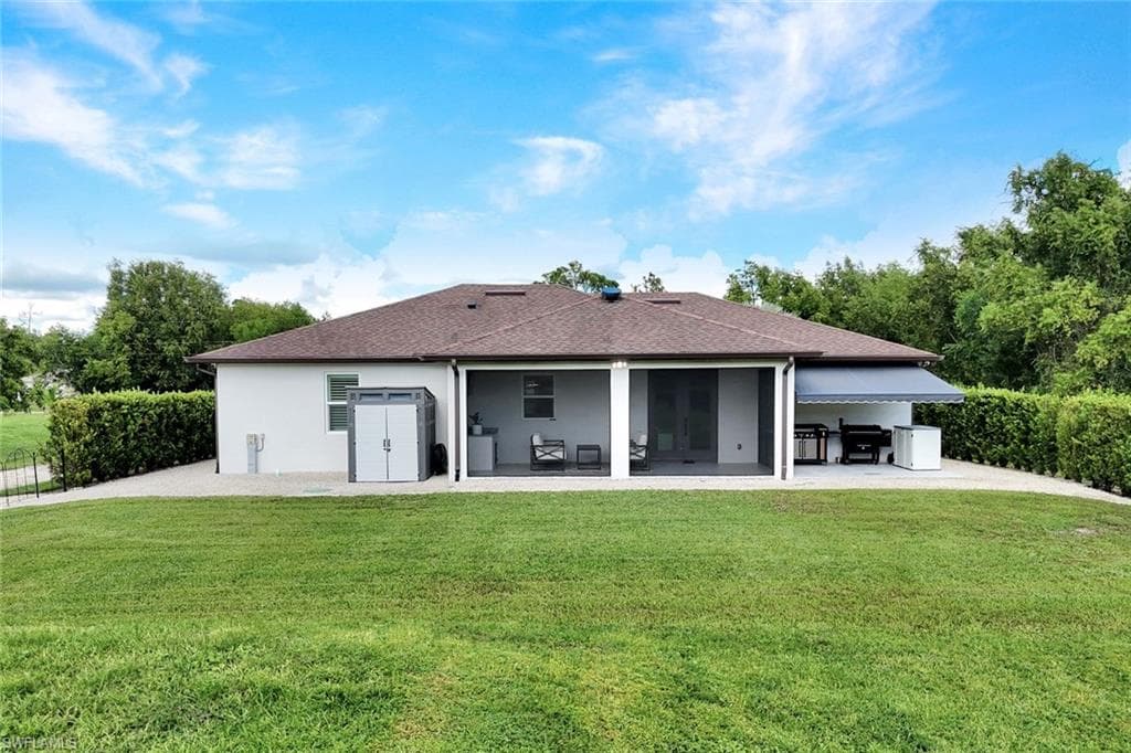 2552 52nd Ave NE, Naples, FL 34120-35