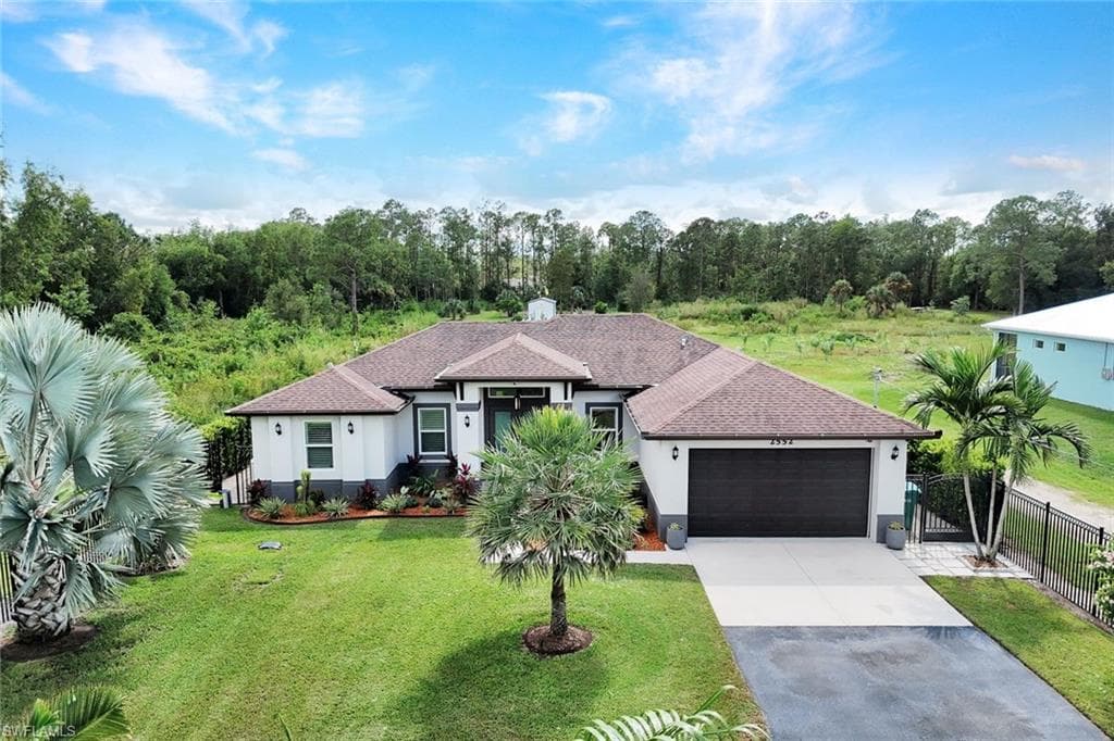 2552 52nd Ave NE, Naples, FL 34120-36