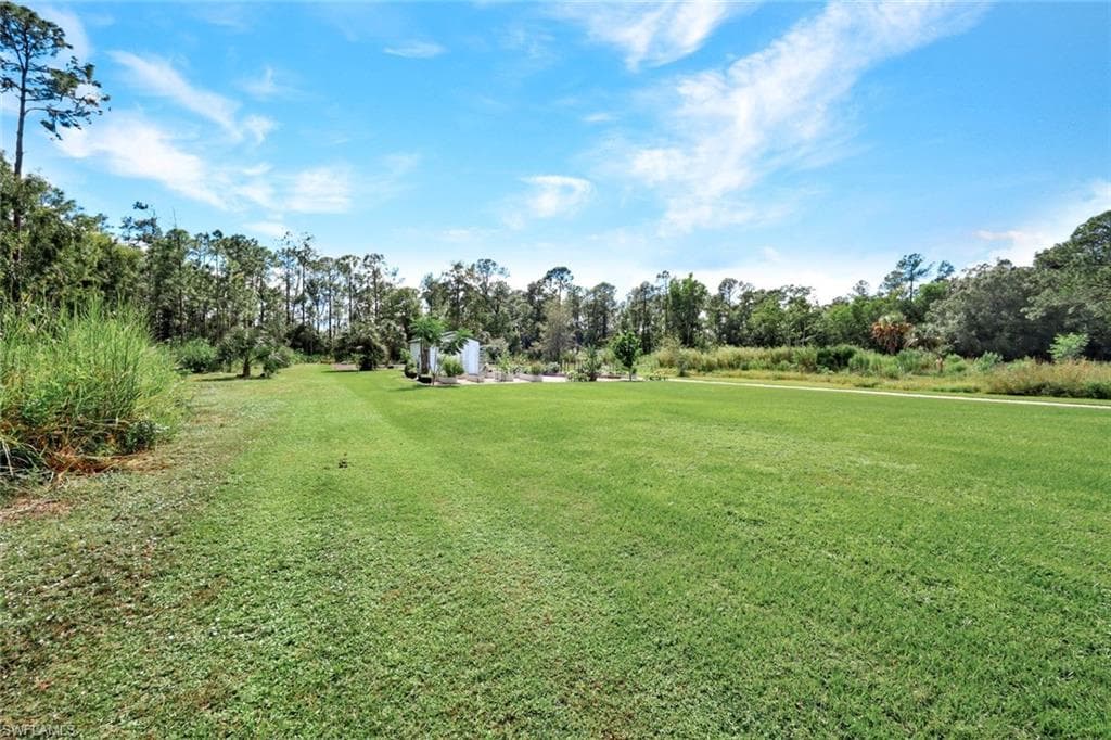 2552 52nd Ave NE, Naples, FL 34120-39