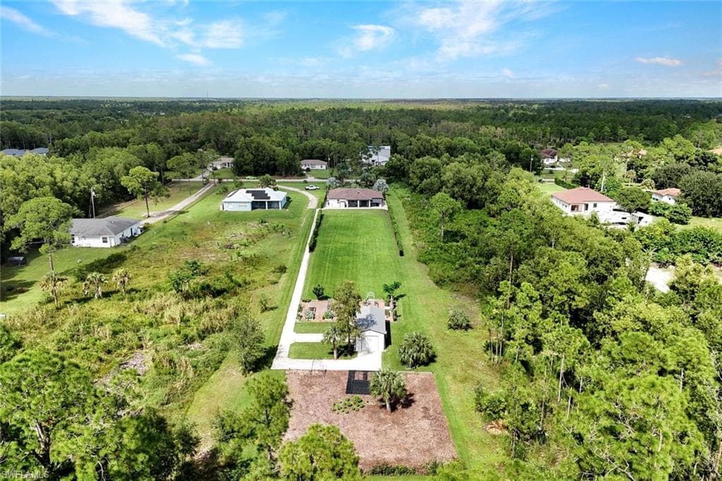 2552 52nd Ave NE, Naples, FL 34120-47