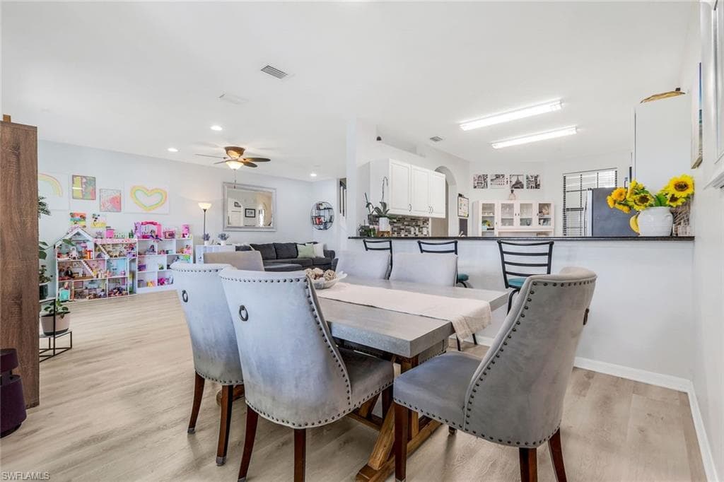 15239 Summit Place Cir 246, Naples, FL 34119-19