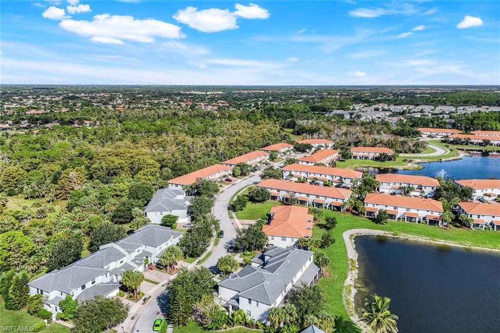 15239 Summit Place Cir 246, Naples, FL 34119-38