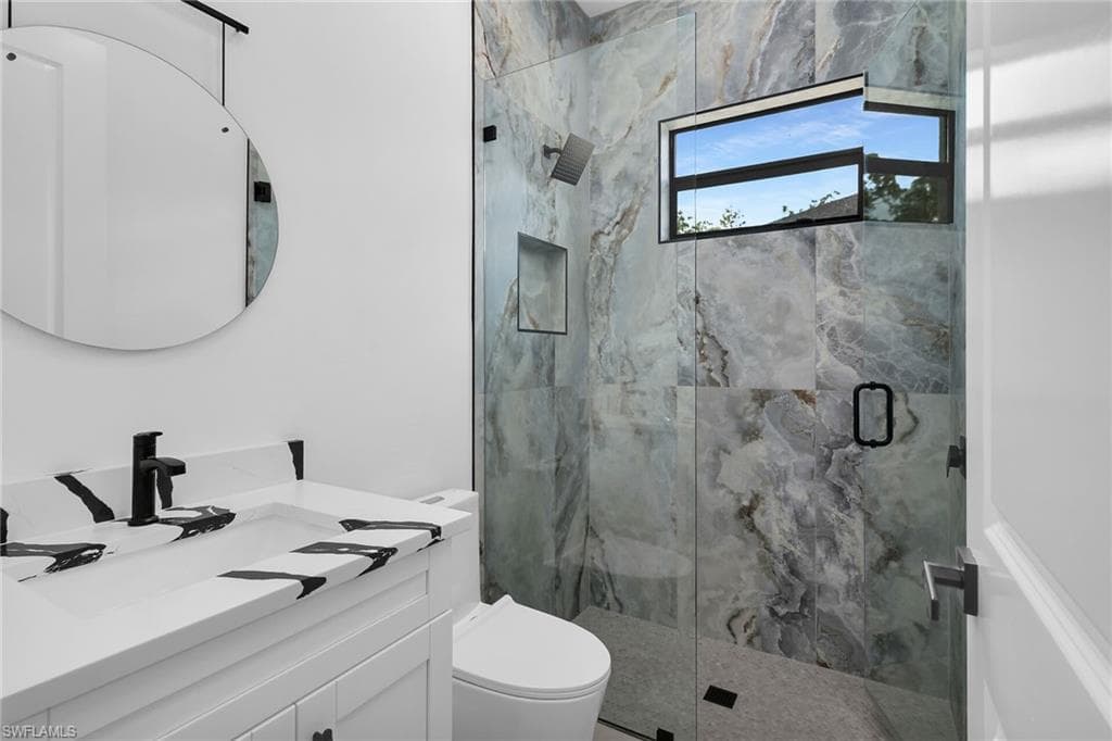 3348 27th Ave NE, Naples, FL 34120-9