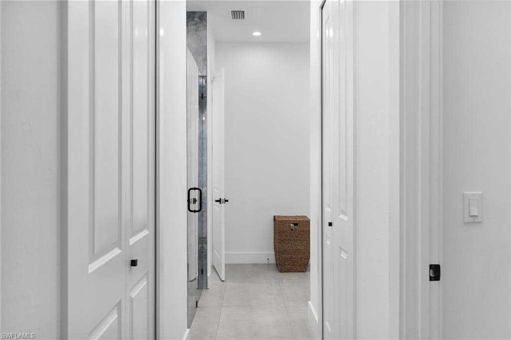 3348 27th Ave NE, Naples, FL 34120-20