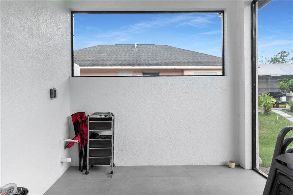 3348 27th Ave NE, Naples, FL 34120-23