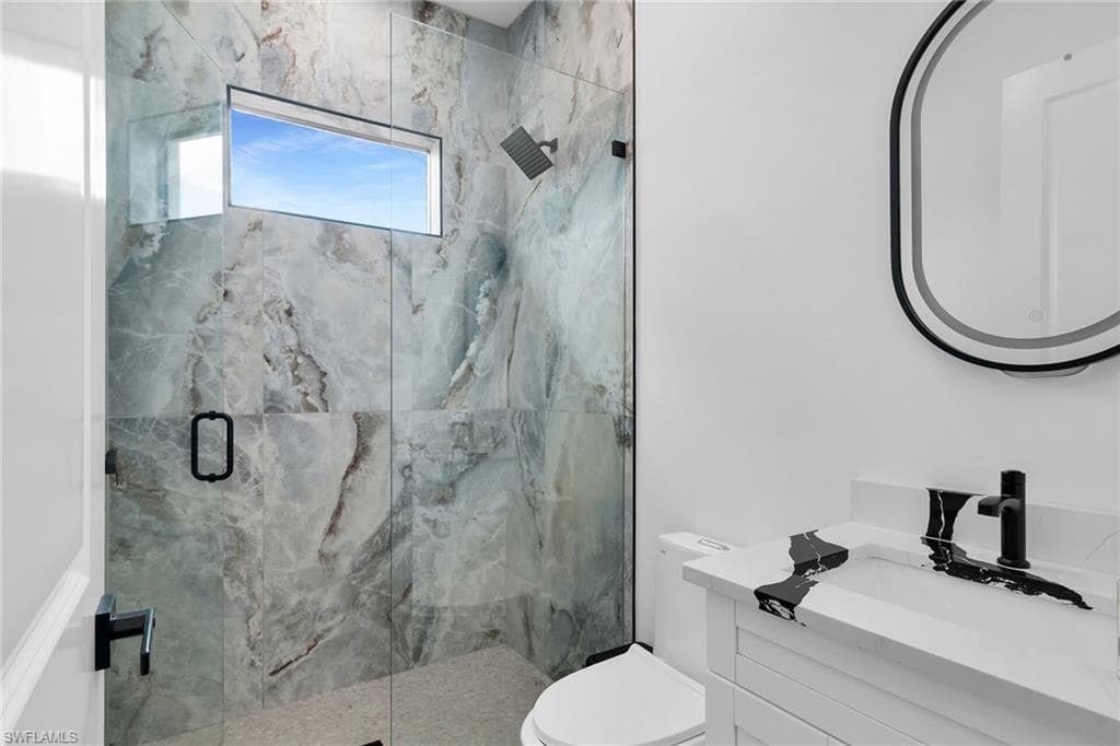 3348 27th Ave NE, Naples, FL 34120-6