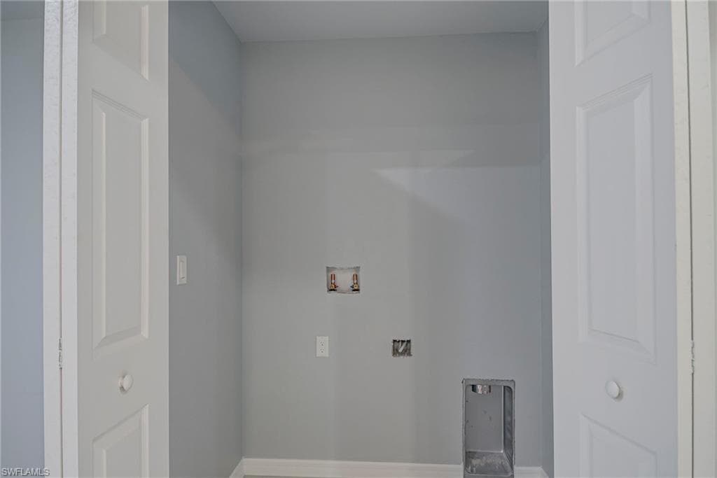 3510 Grimsley Ct, Fort Myers, FL 33916-10