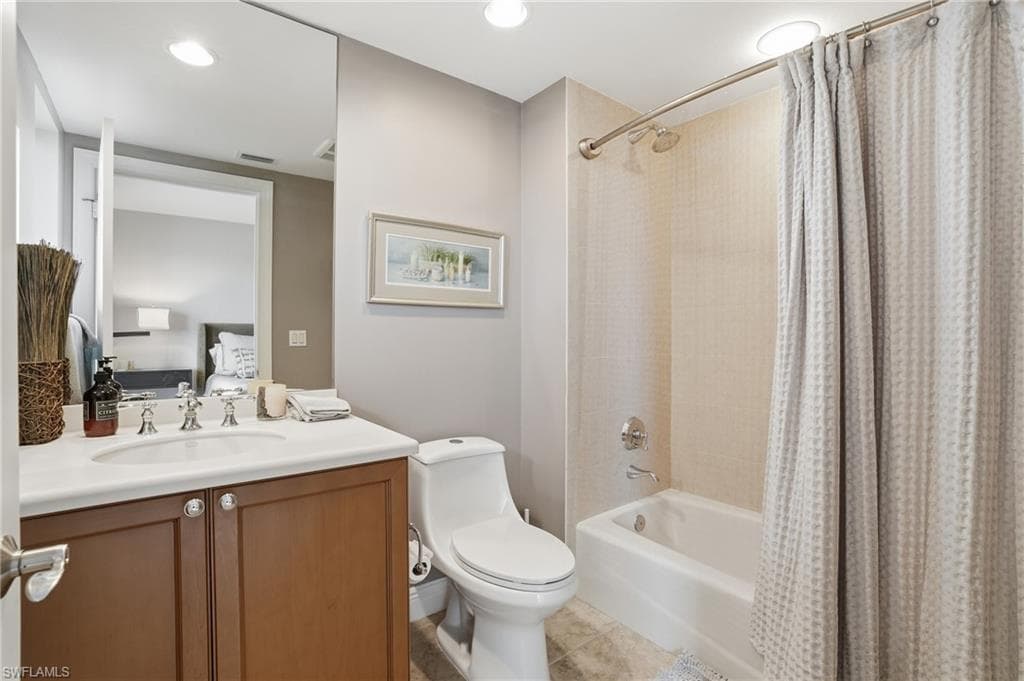 1050 Borghese Ln 1202, Naples, FL 34114-20