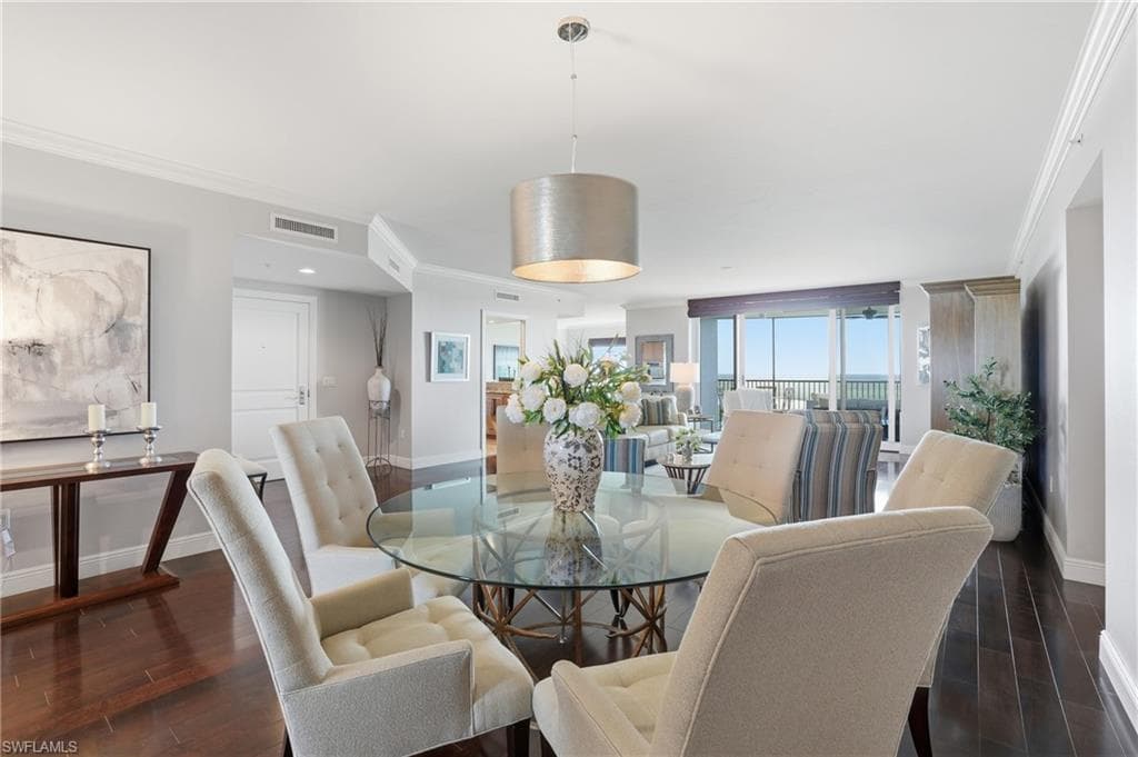 1050 Borghese Ln 1202, Naples, FL 34114-5