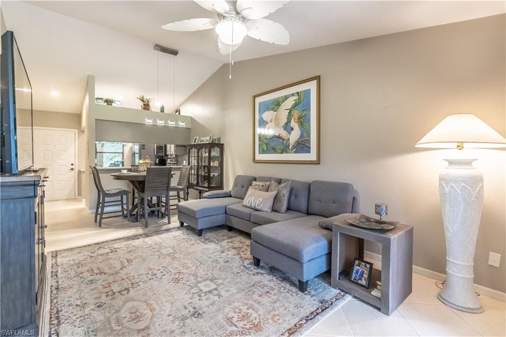 2069 Pine Isle Ln 2069, Naples, FL 34112-9