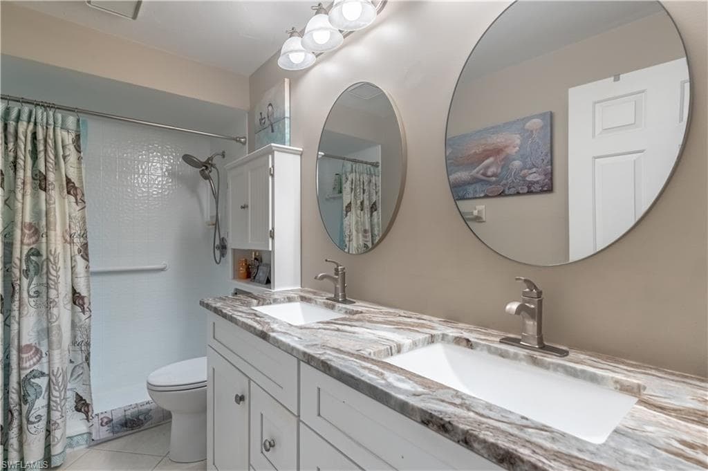 2069 Pine Isle Ln 2069, Naples, FL 34112-17