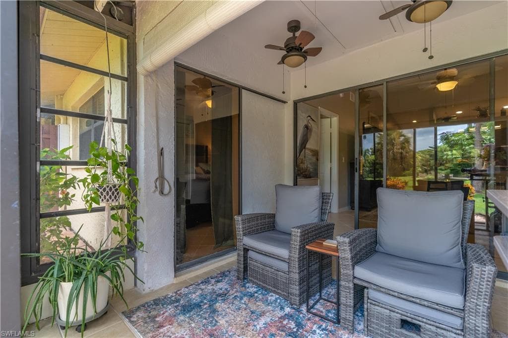 2069 Pine Isle Ln 2069, Naples, FL 34112-20