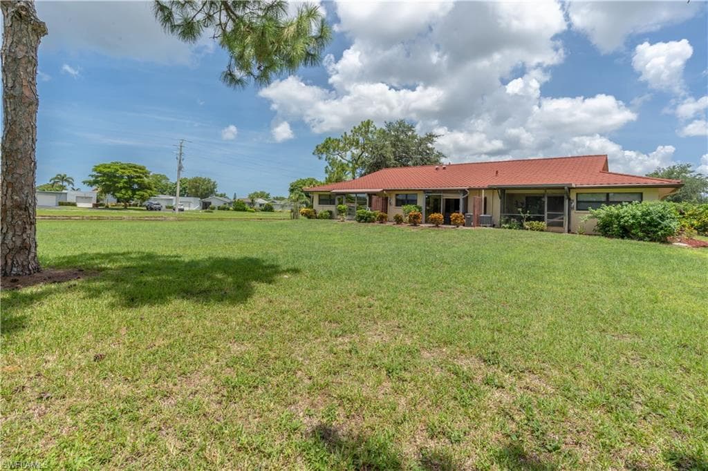 2069 Pine Isle Ln 2069, Naples, FL 34112-36