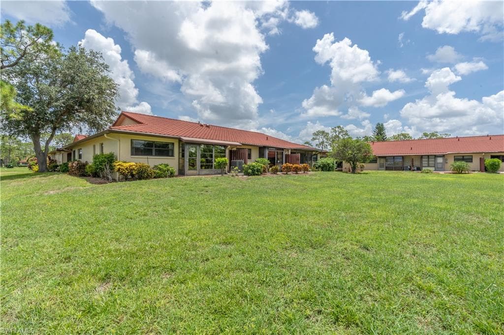 2069 Pine Isle Ln 2069, Naples, FL 34112-37