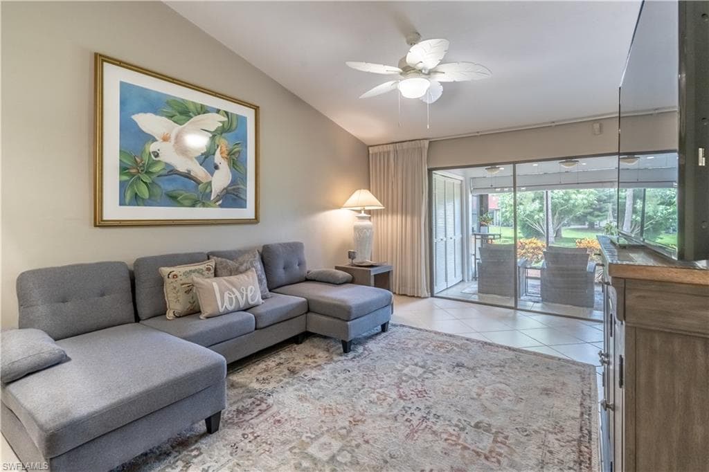 2069 Pine Isle Ln 2069, Naples, FL 34112-7