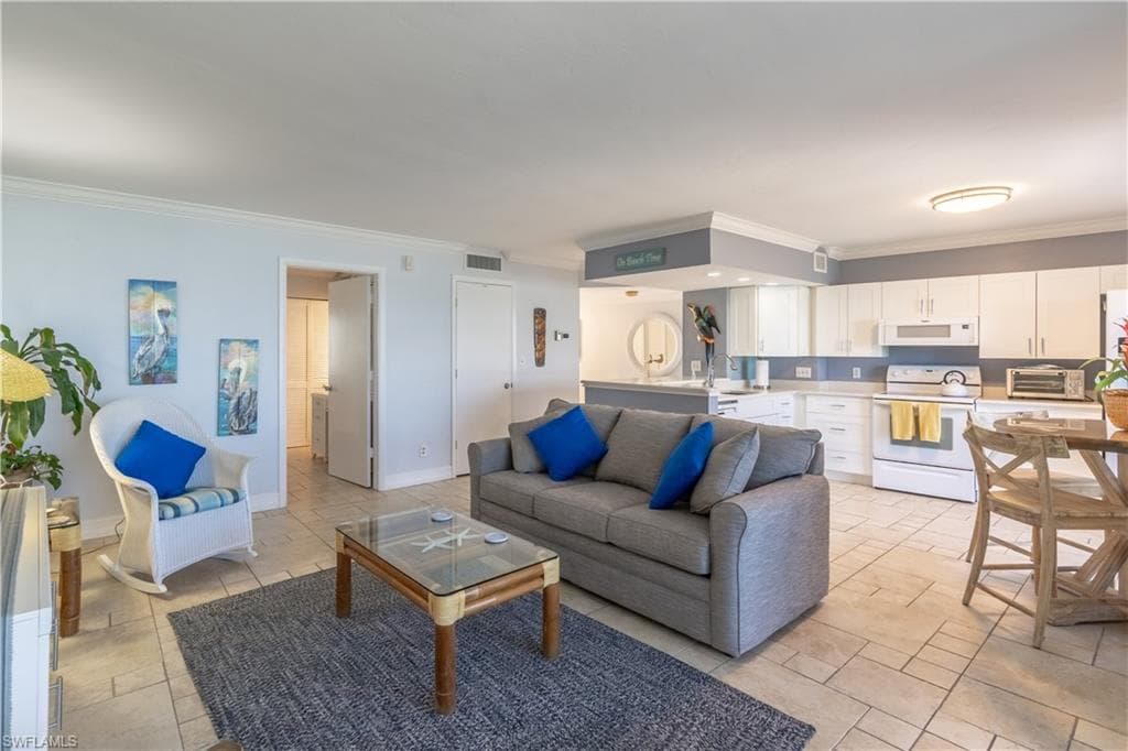 1085 Bald Eagle Dr E505, Marco Island, FL 34145-12