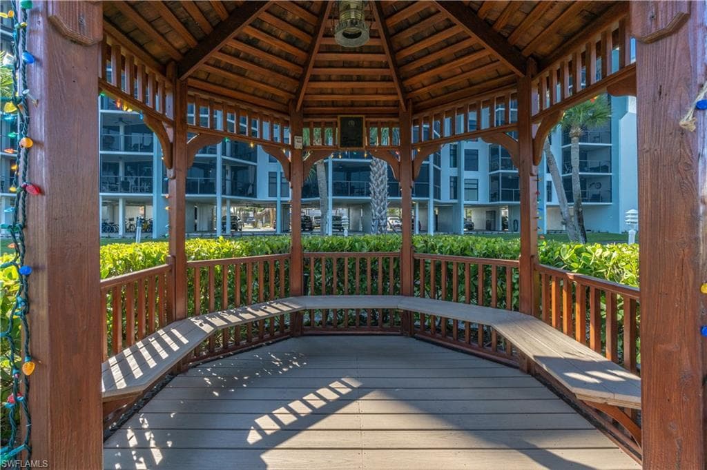 1085 Bald Eagle Dr E505, Marco Island, FL 34145-39