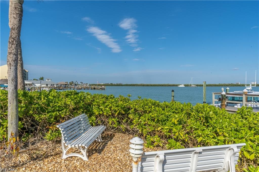 1085 Bald Eagle Dr E505, Marco Island, FL 34145-44