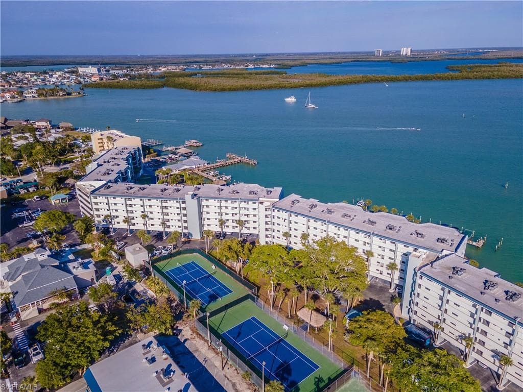 1085 Bald Eagle Dr E505, Marco Island, FL 34145-46