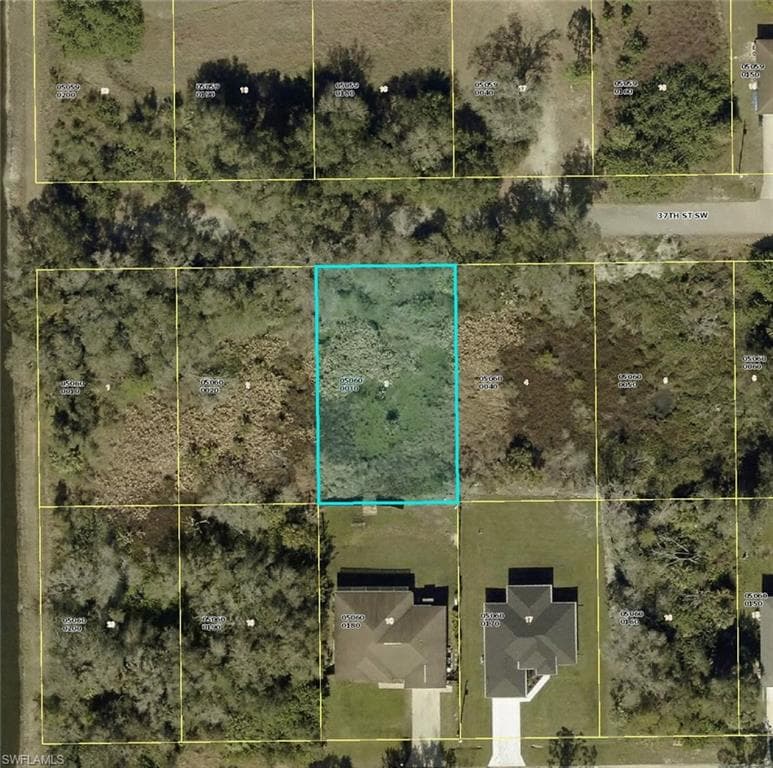 3815 37th St SW, Lehigh Acres, FL 33976-2
