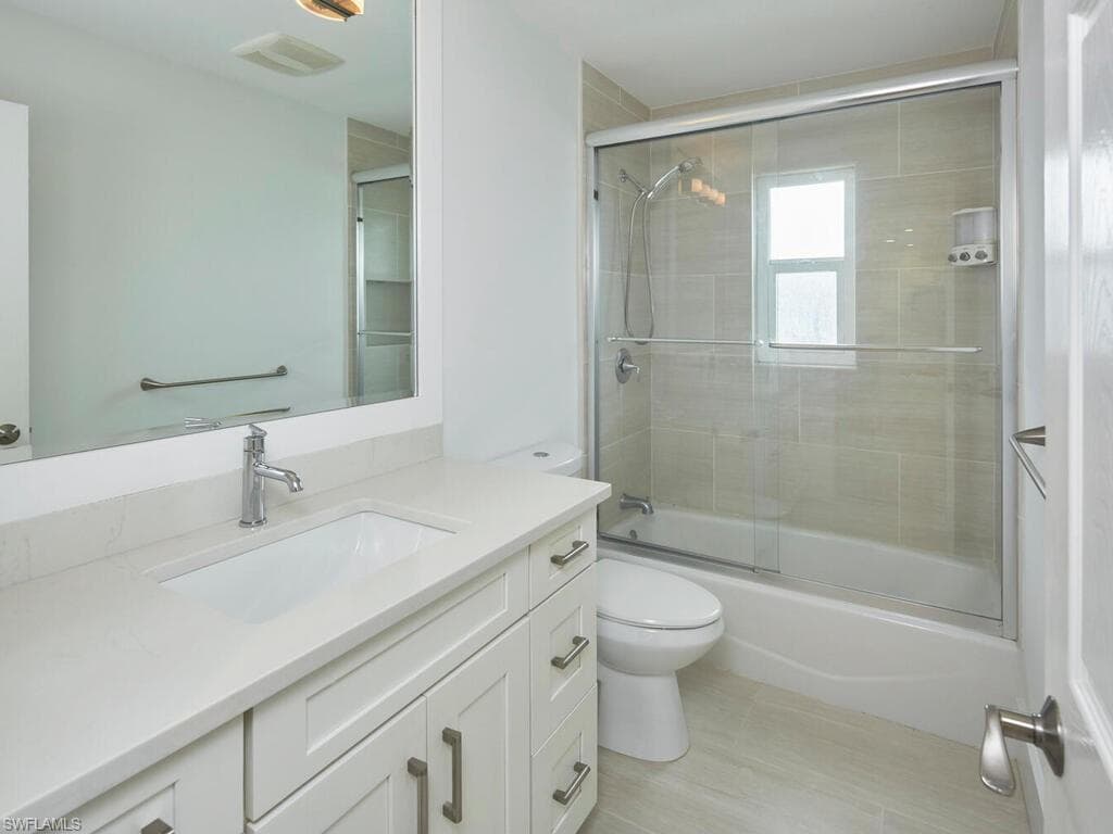 4916 Crayton Rd, Naples, FL 34103-22