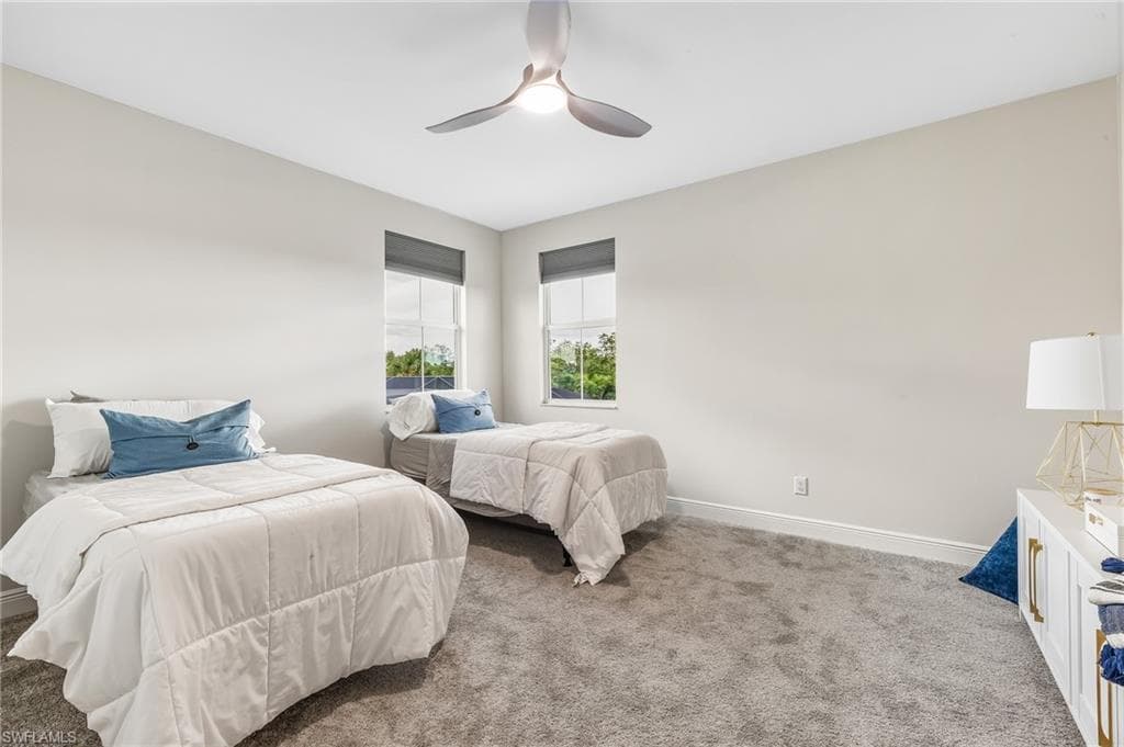 9194 Cayman Dr, Naples, FL 34114-20