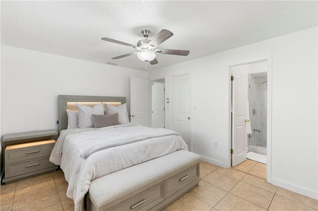 4220 Pearl Harbor Dr, Naples, FL 34112-13