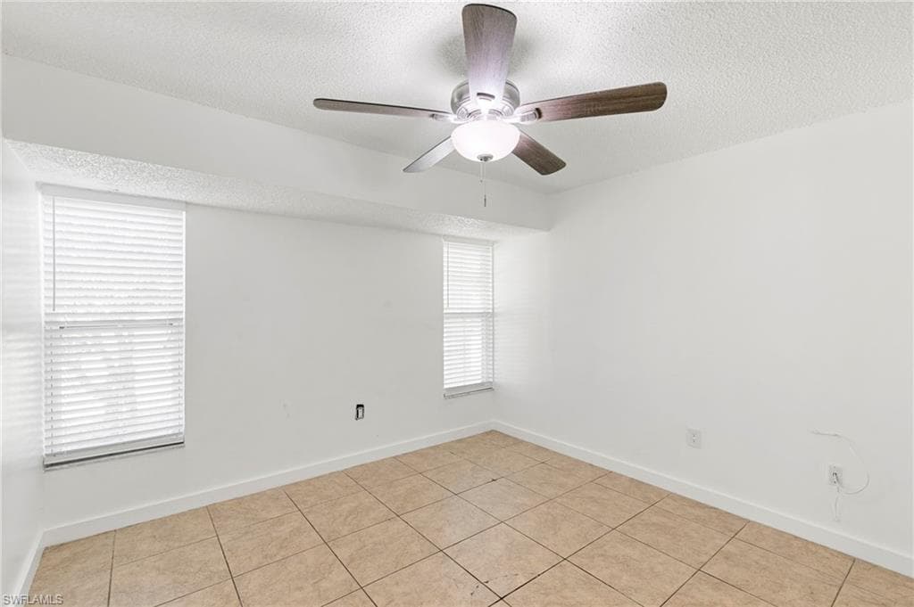 4220 Pearl Harbor Dr, Naples, FL 34112-17