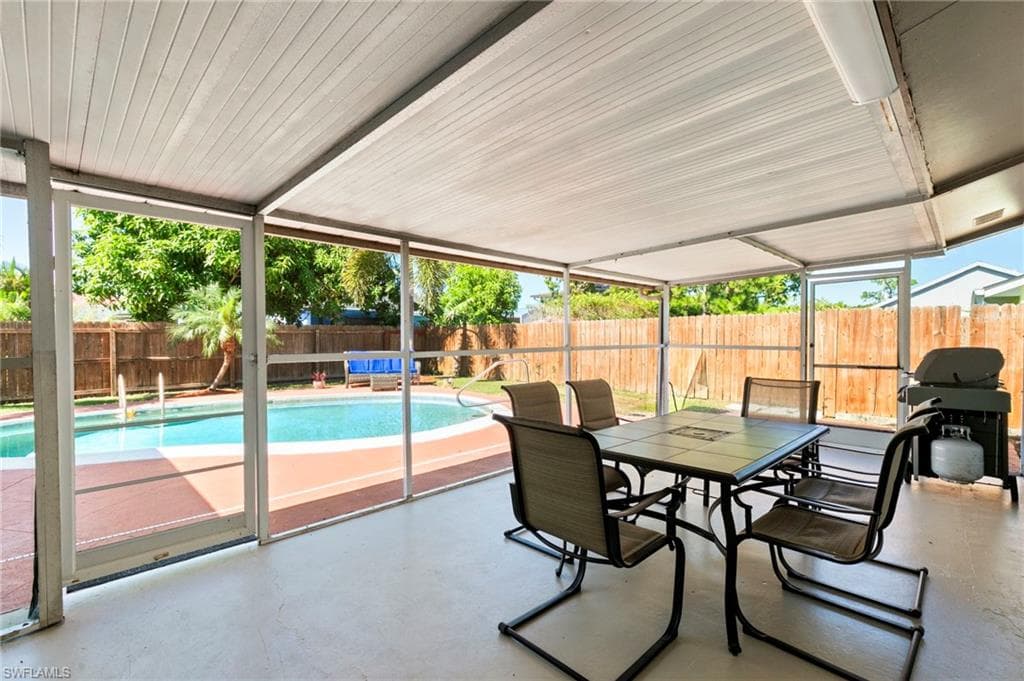 4220 Pearl Harbor Dr, Naples, FL 34112-19