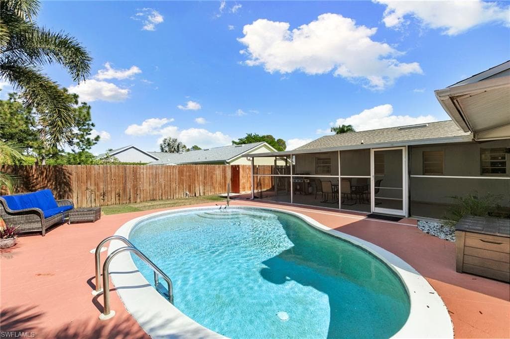 4220 Pearl Harbor Dr, Naples, FL 34112-23