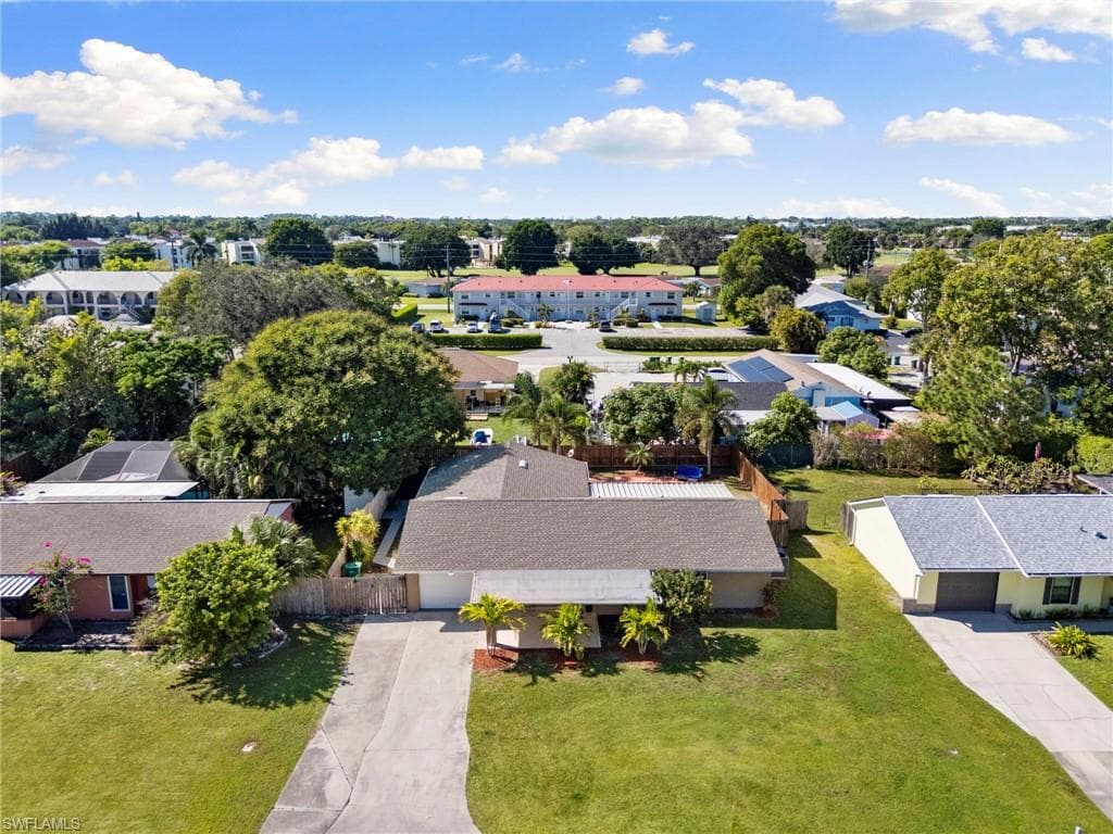 4220 Pearl Harbor Dr, Naples, FL 34112-25