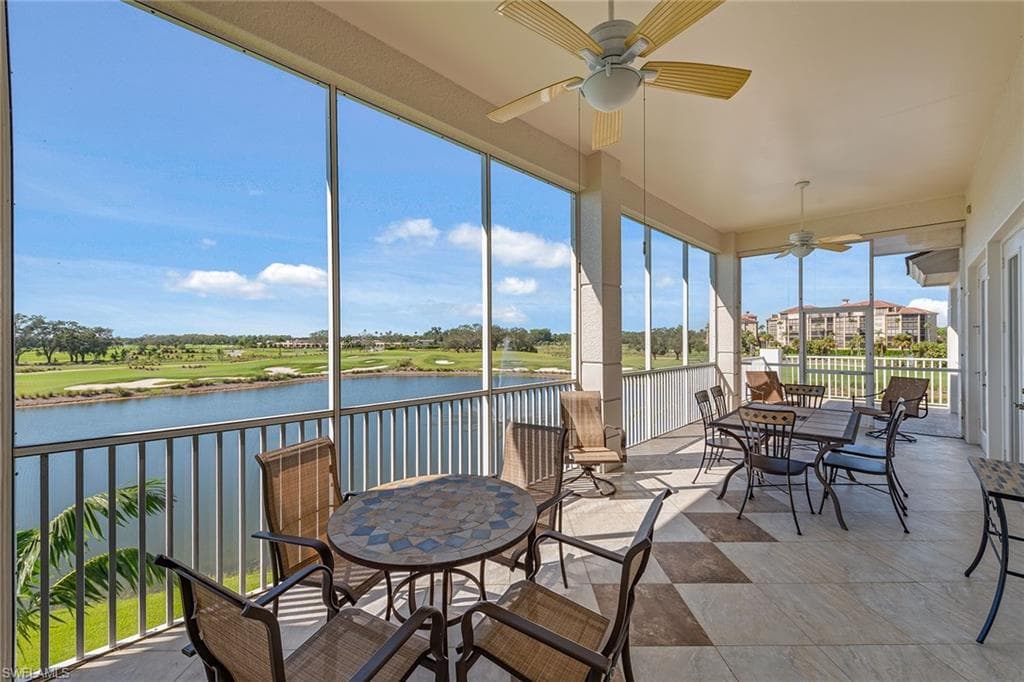 550 Avellino Isles Cir 302, Naples, FL 34119-28