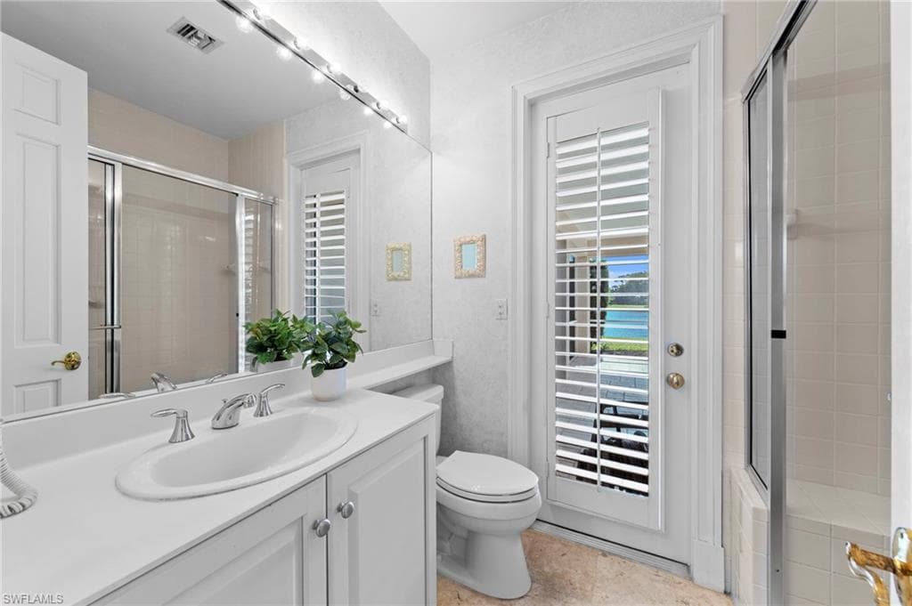 780 Brentwood Pt, Naples, FL 34110-30