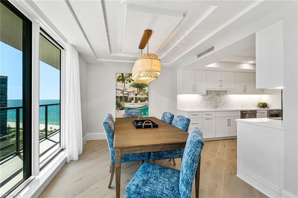 4901 Gulf Shore Blvd N 1503, Naples, FL 34103-17