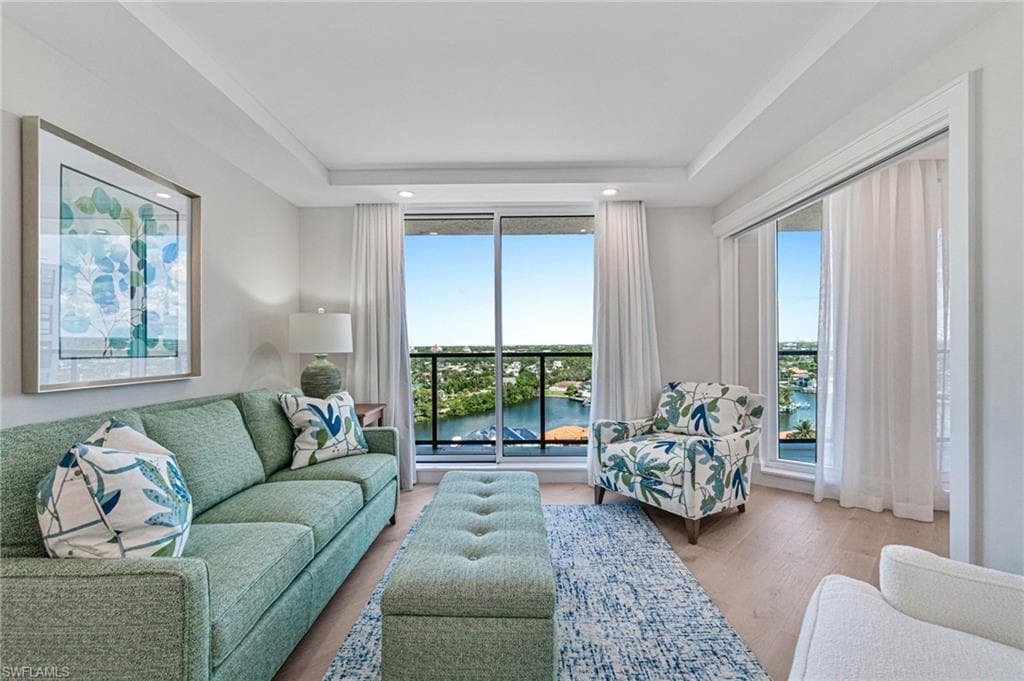 4901 Gulf Shore Blvd N 1503, Naples, FL 34103-25