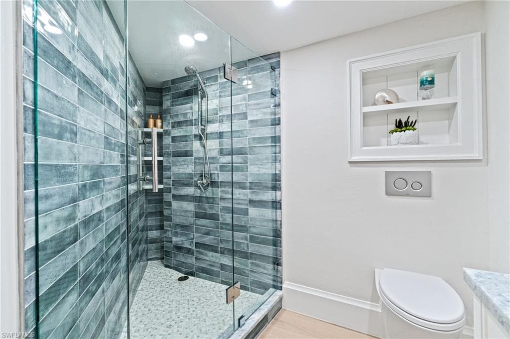 4901 Gulf Shore Blvd N 1503, Naples, FL 34103-30