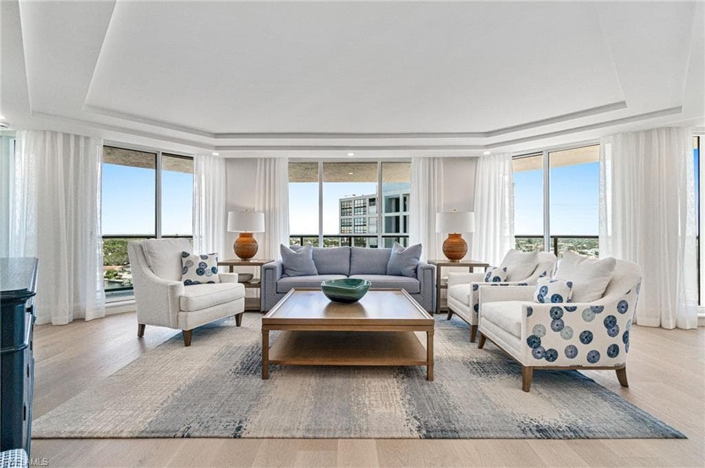 4901 Gulf Shore Blvd N 1503, Naples, FL 34103-2