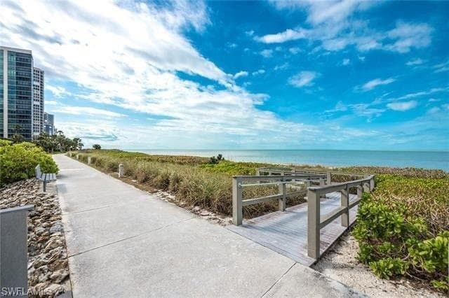 4901 Gulf Shore Blvd N 1503, Naples, FL 34103-43